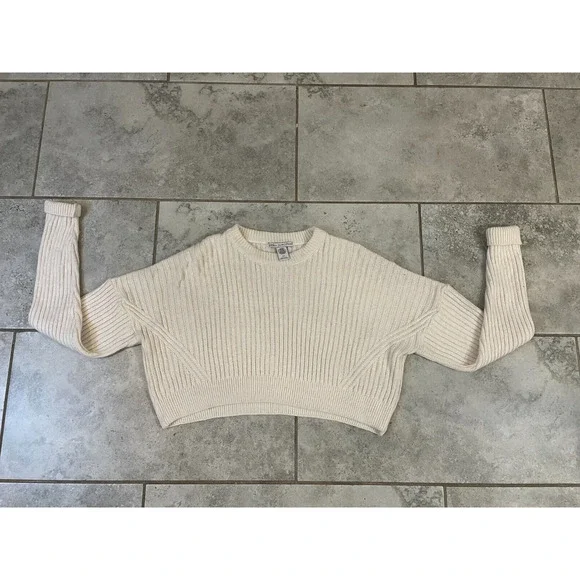 ""URBAN OUTFITTERS Crop High Neck Chunky Knit Sweater Long Sleeve Ivory Size M" - Picture 3 of 8